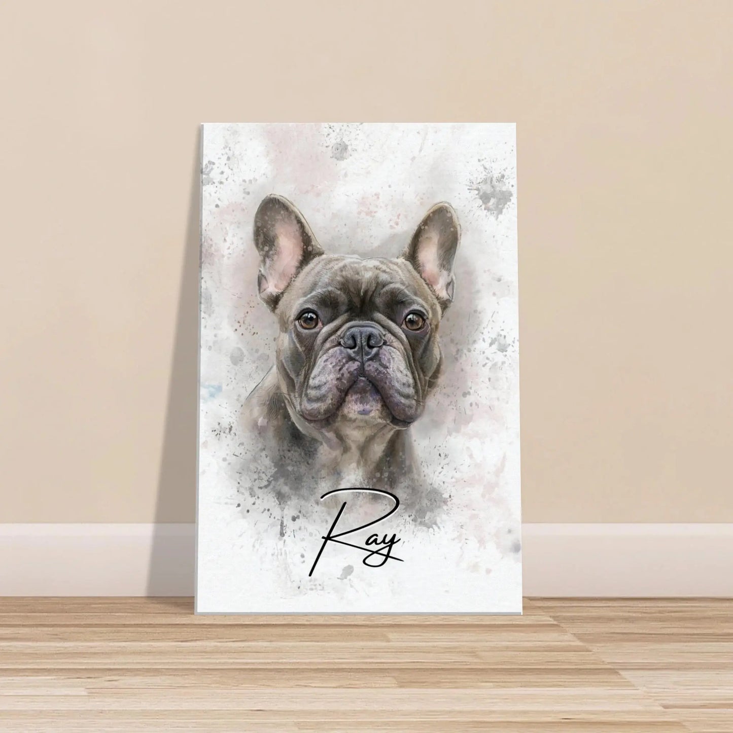 Aquarell-Tierportrait einer englischen Bulldogge im Wasserfarben-Stil auf Leinwand 40x60 cm. Vor vorne an einer Wand lehnend.