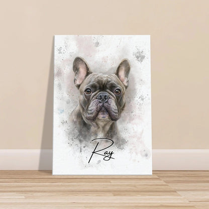 Aquarell-Tierportrait einer englischen Bulldogge im Wasserfarben-Stil auf Leinwand 50x70 cm. Vor vorne an einer Wand lehnend.